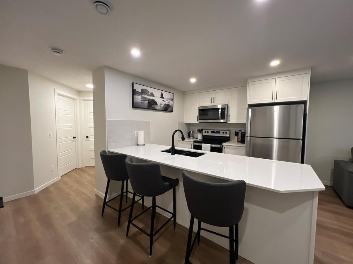 2-bedroom Near Airport Apartment *
