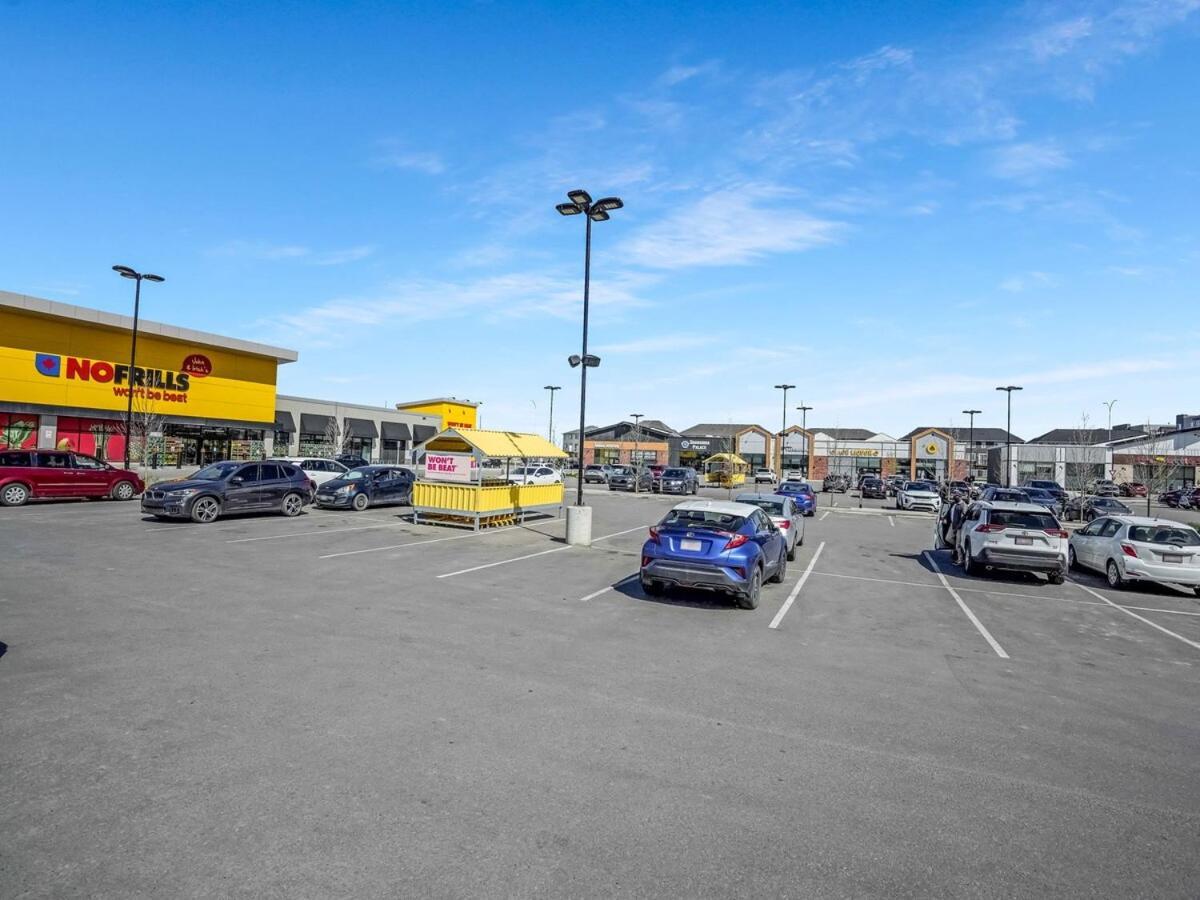 2-bedroom Near Airport Apartment