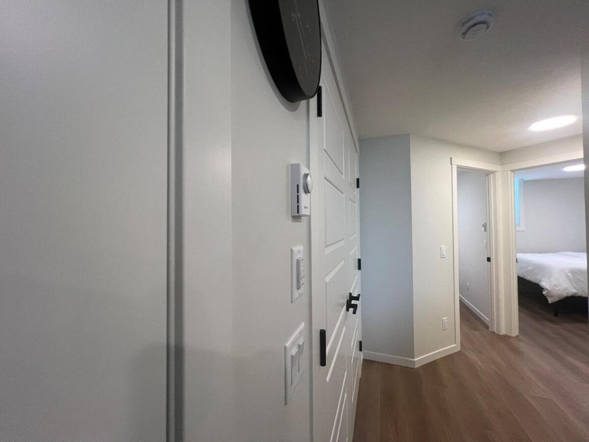2-bedroom Near Airport Calgary