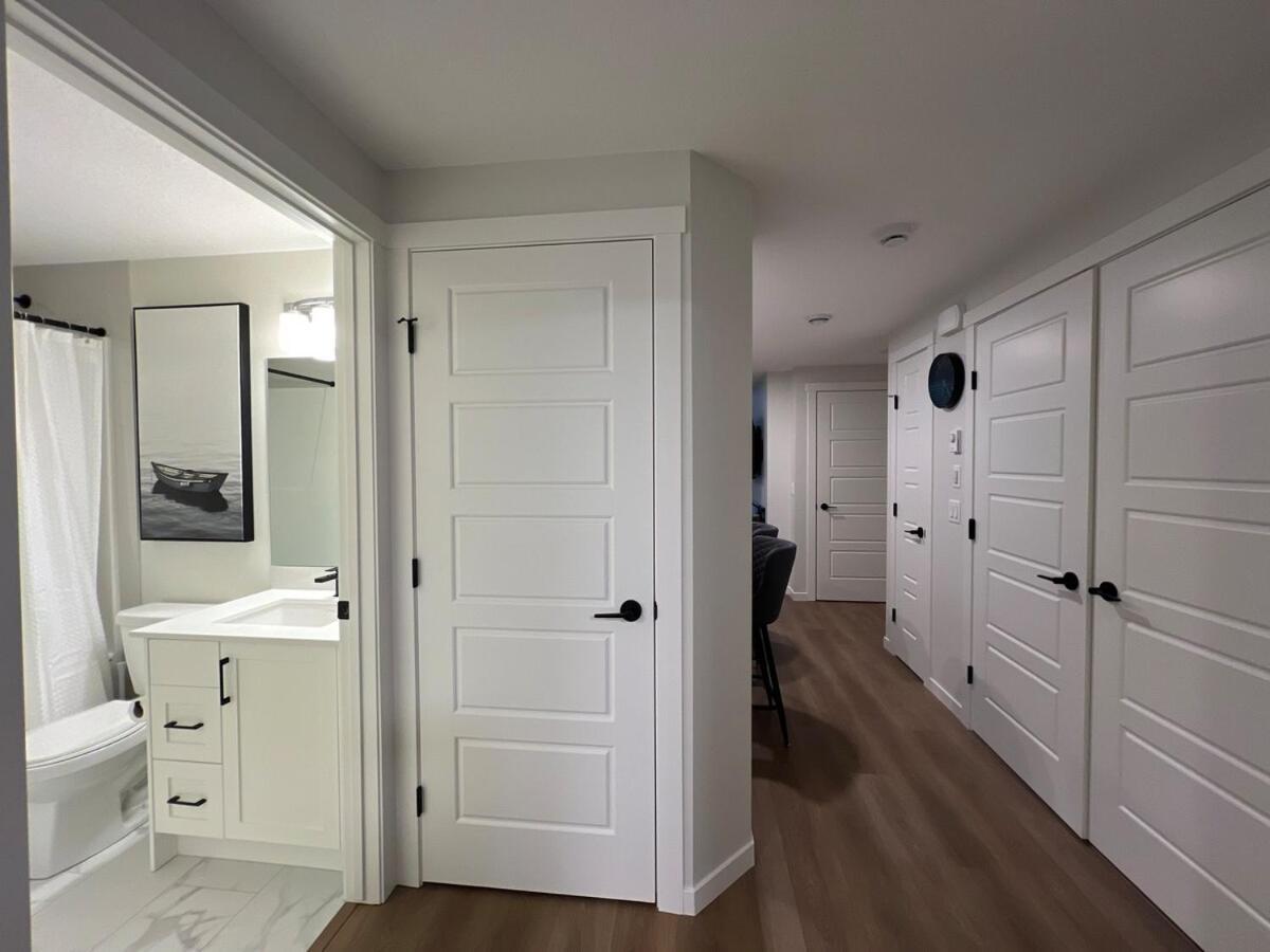 2-bedroom Near Airport *