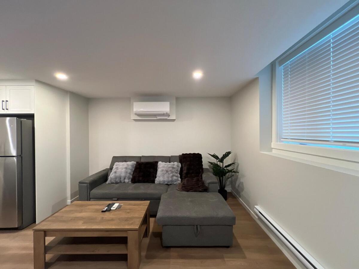 2-bedroom Near Airport Calgary
